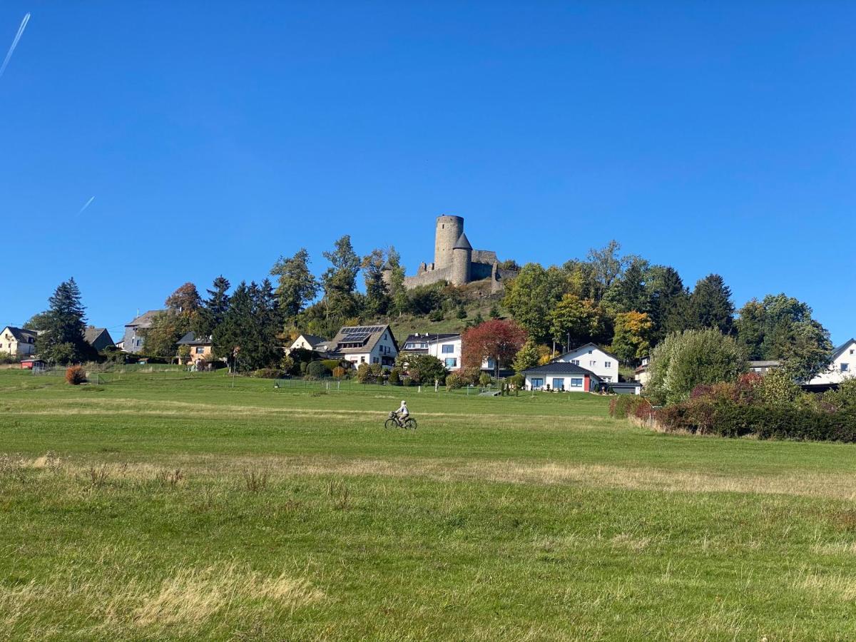 Gaestehaus Celine Meuspath Eksteriør billede